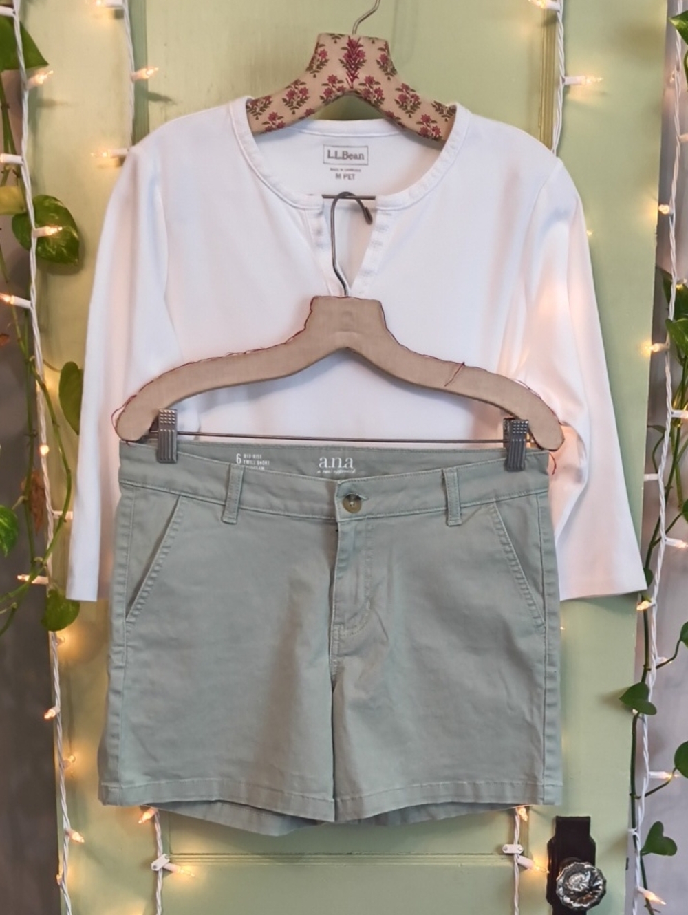 Women's ANA Mid Rise Twill Short 5" Inseam Sage 6 - Picture 2 of 11